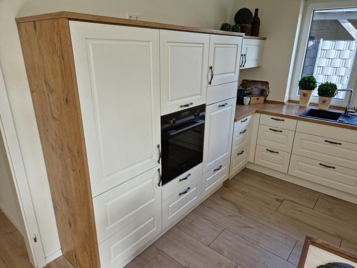 Apartment Nahe Meyer Werft In Ostfriesland Mit Kueche & Netflix Westoverledingen Exterior foto